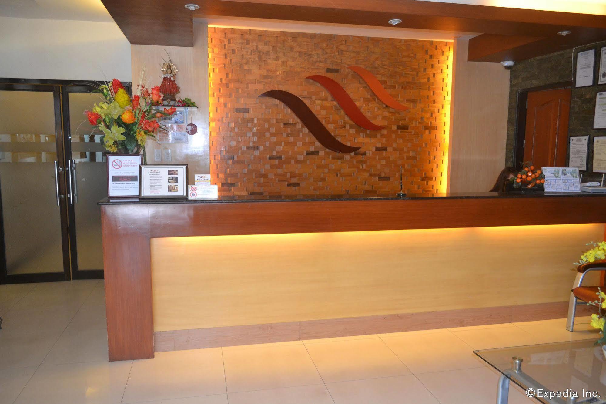 Florotel Gensan General Santos City Buitenkant foto